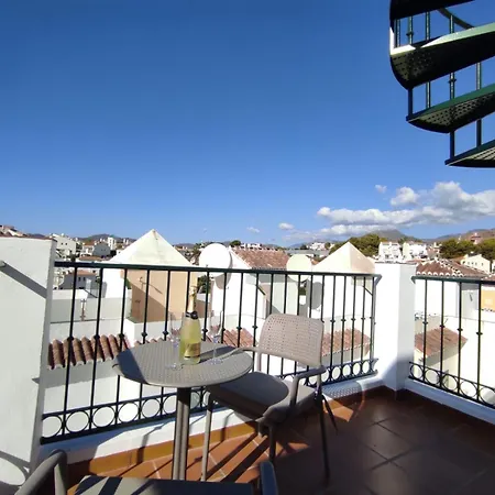 Stylish 4 Bedroom With Private Pool 빌라 네르하