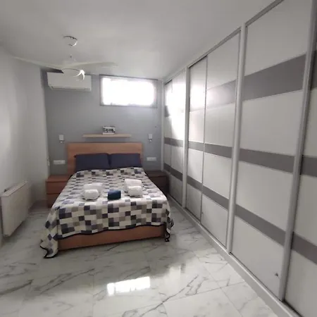 빌라 Stylish 4 Bedroom With Private Pool