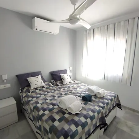 Stylish 4 Bedroom With Private Pool * 네르하