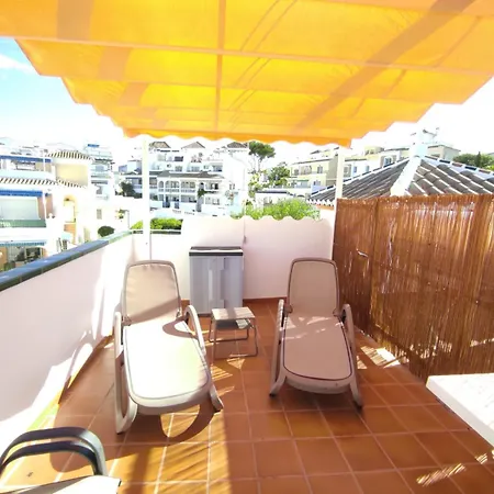Stylish 4 Bedroom With Private Pool 네르하